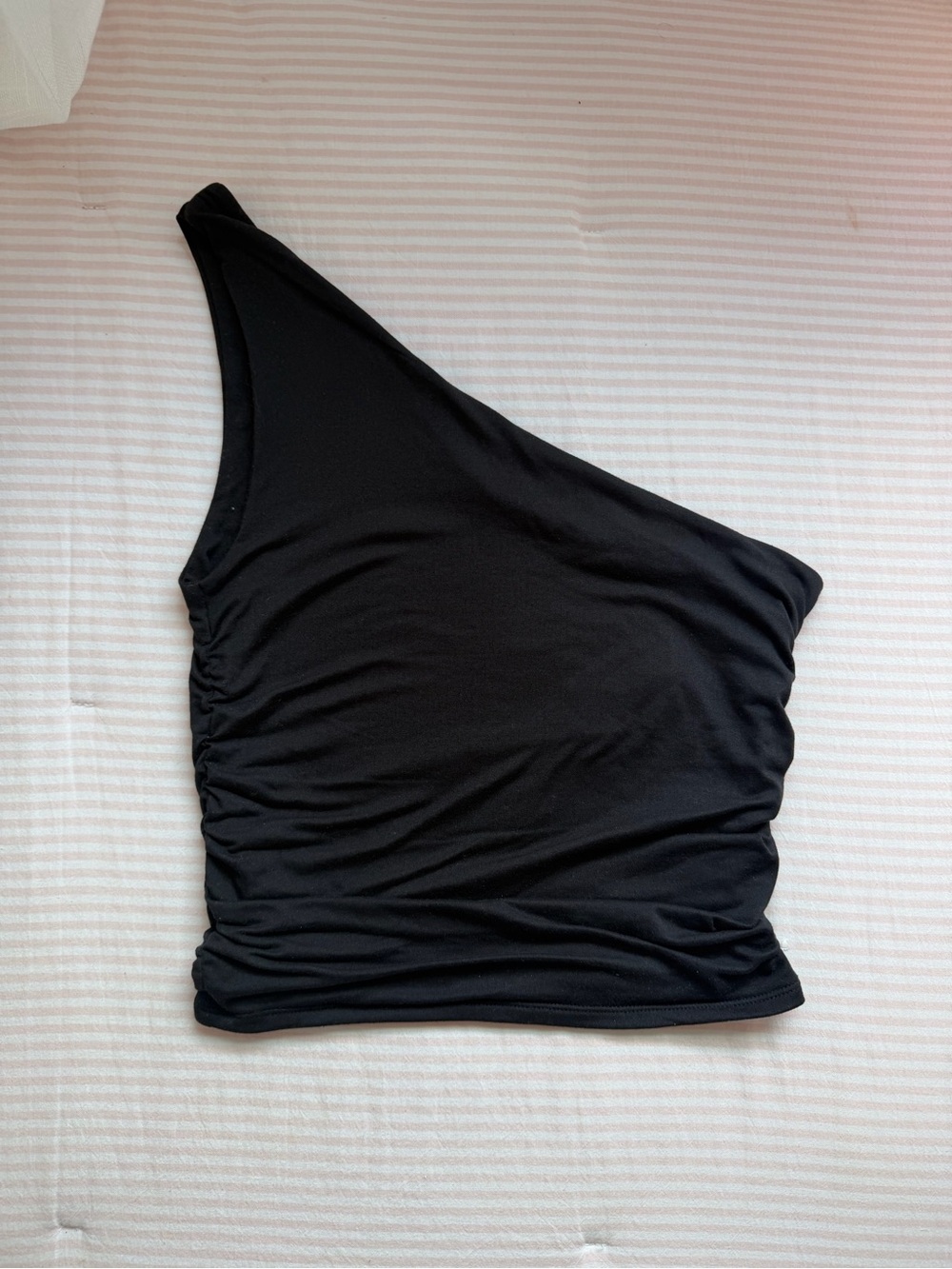 PacSun Black One-Shoulder Ruched Top